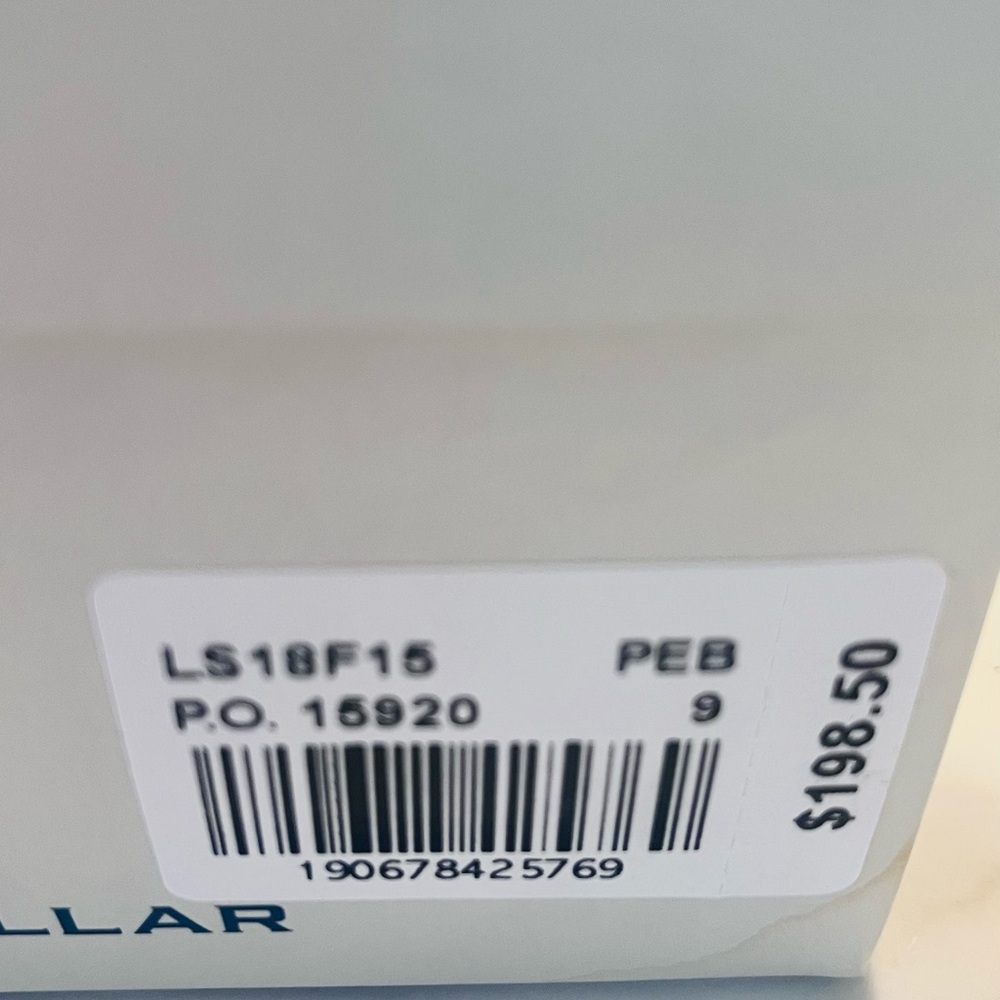Peter Millar Womens Sneakers - Gray Suede size 9 - Picture 5 of 5